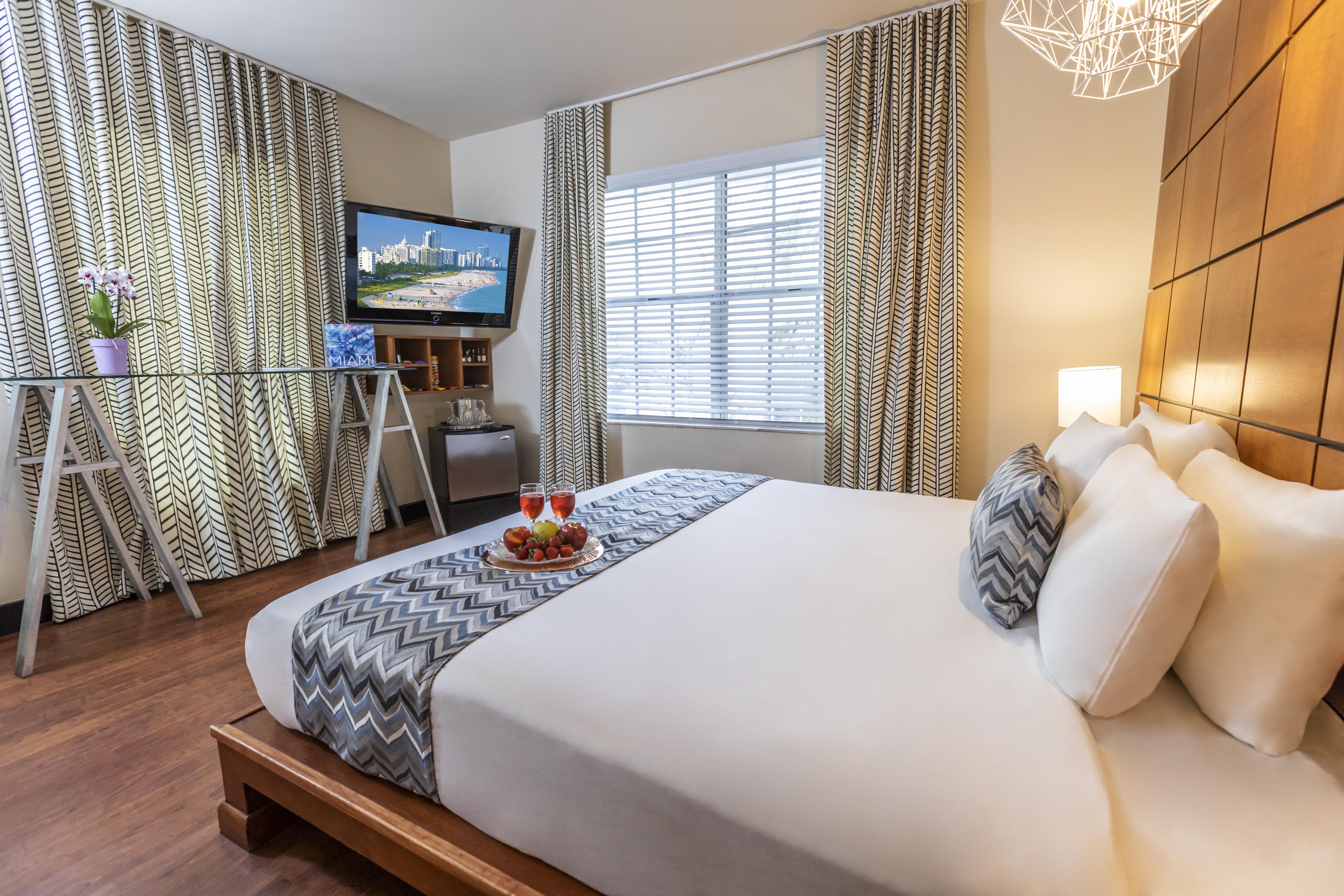 เชสเตอร์ฟิลด์ โฮเทล แอนด์ สวีท Hotel ไมอามีบีช ภายนอก รูปภาพ